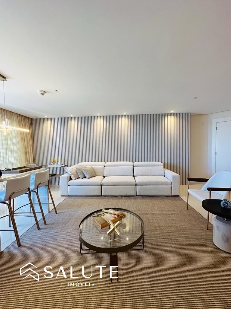 Apartamento com Vista Mar em Balneário Camboriú