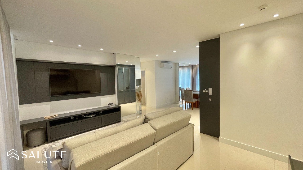 Apartamento Novo semi-mobiliado com 3 suítes