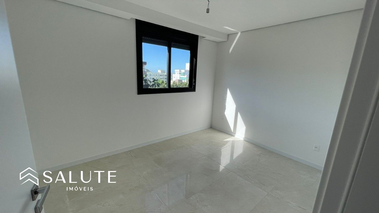Apartamento a venda com 3 dormitórios em Bombinhas