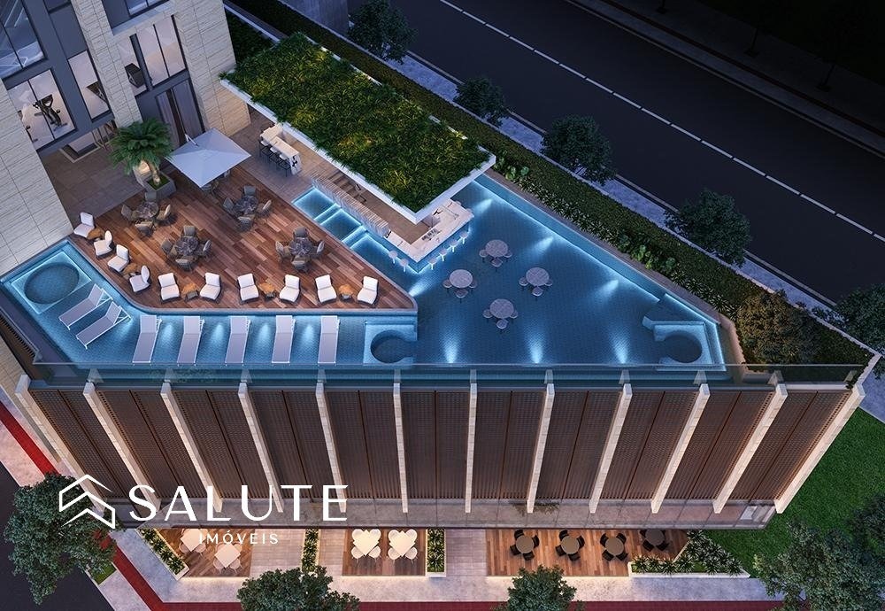 Excelente Apartamento com 4 Suítes