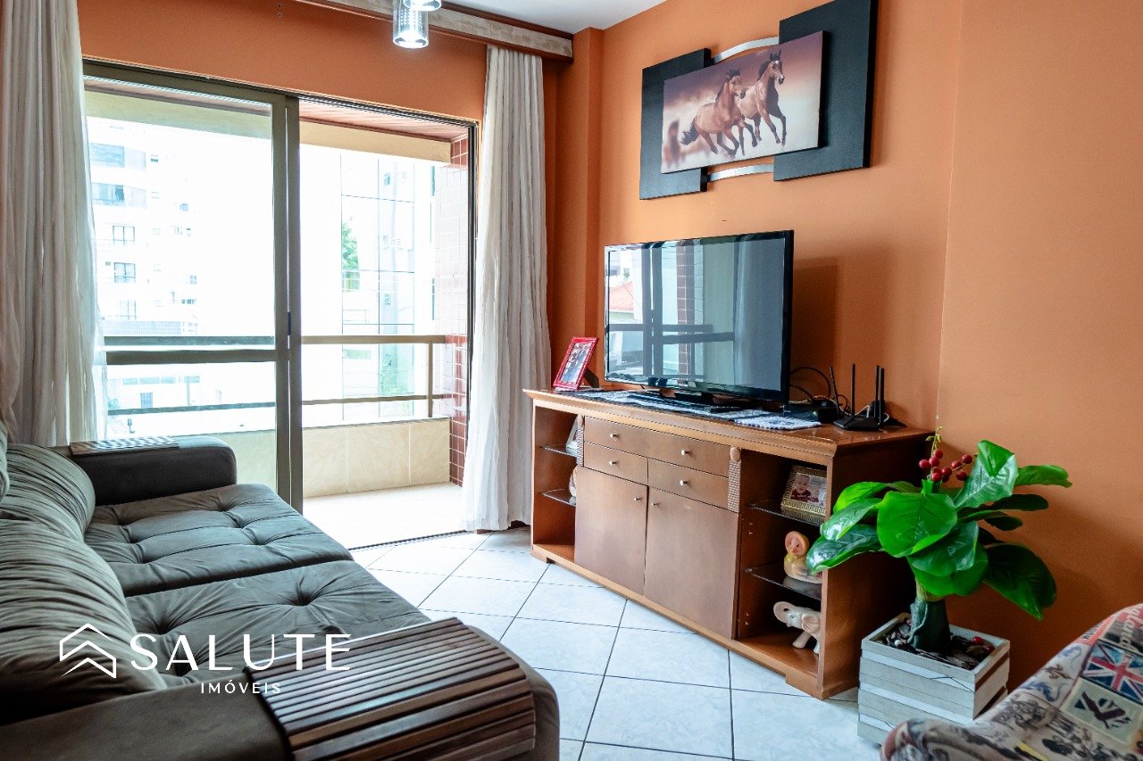 Apartamento à venda com 2 dormitórios no Centro