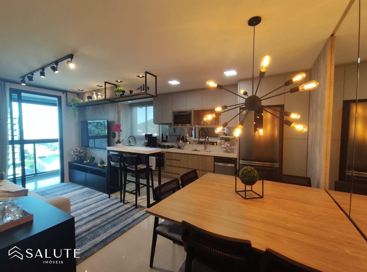 Apartamento à venda 3 dormitórios na Praia Brava
