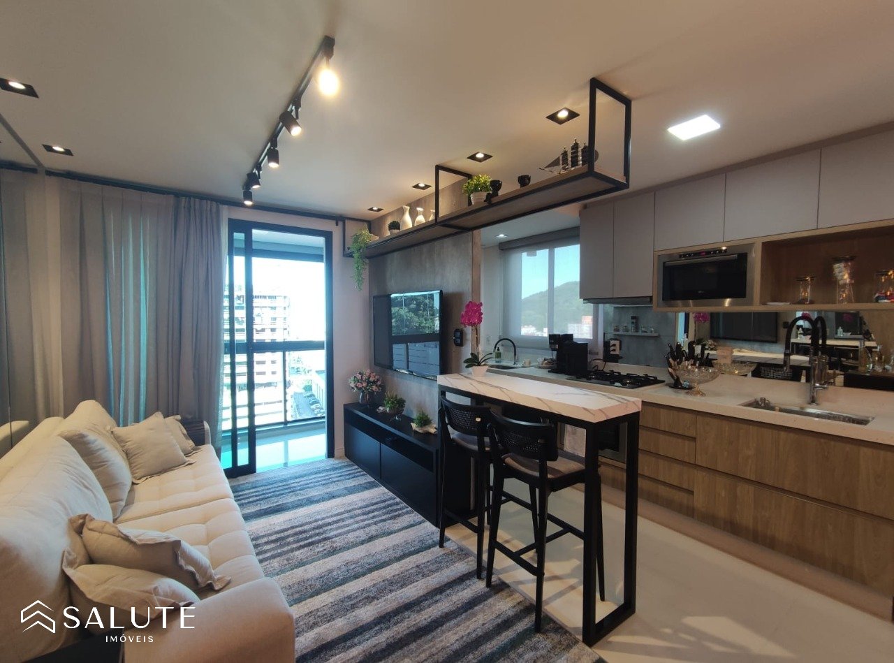 Apartamento à venda 3 dormitórios na Praia Brava