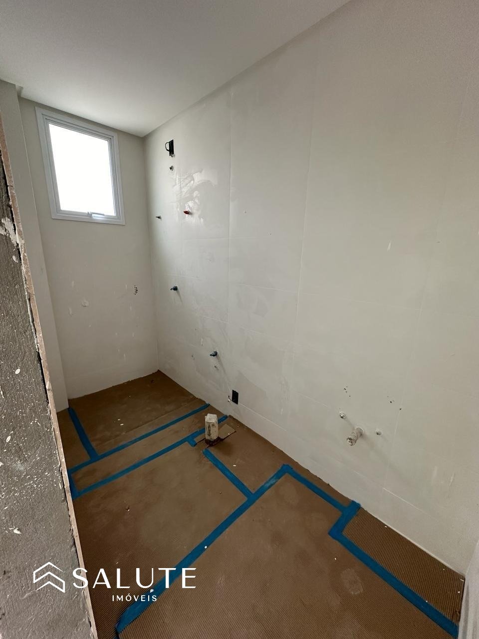 Apartamento à venda em Itapema, Meia Praia