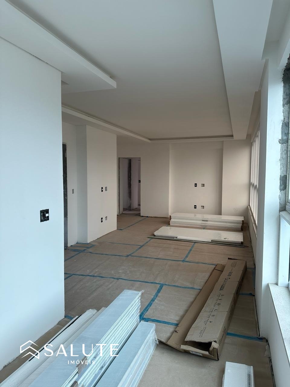 Apartamento à venda em Itapema, Meia Praia