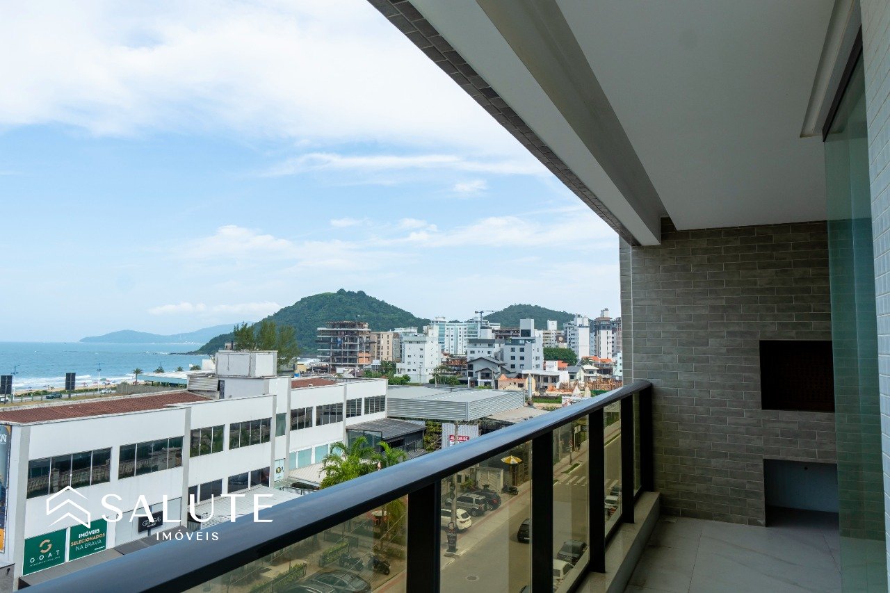 Apartamento à venda 4 dormitórios na Praia Brava
