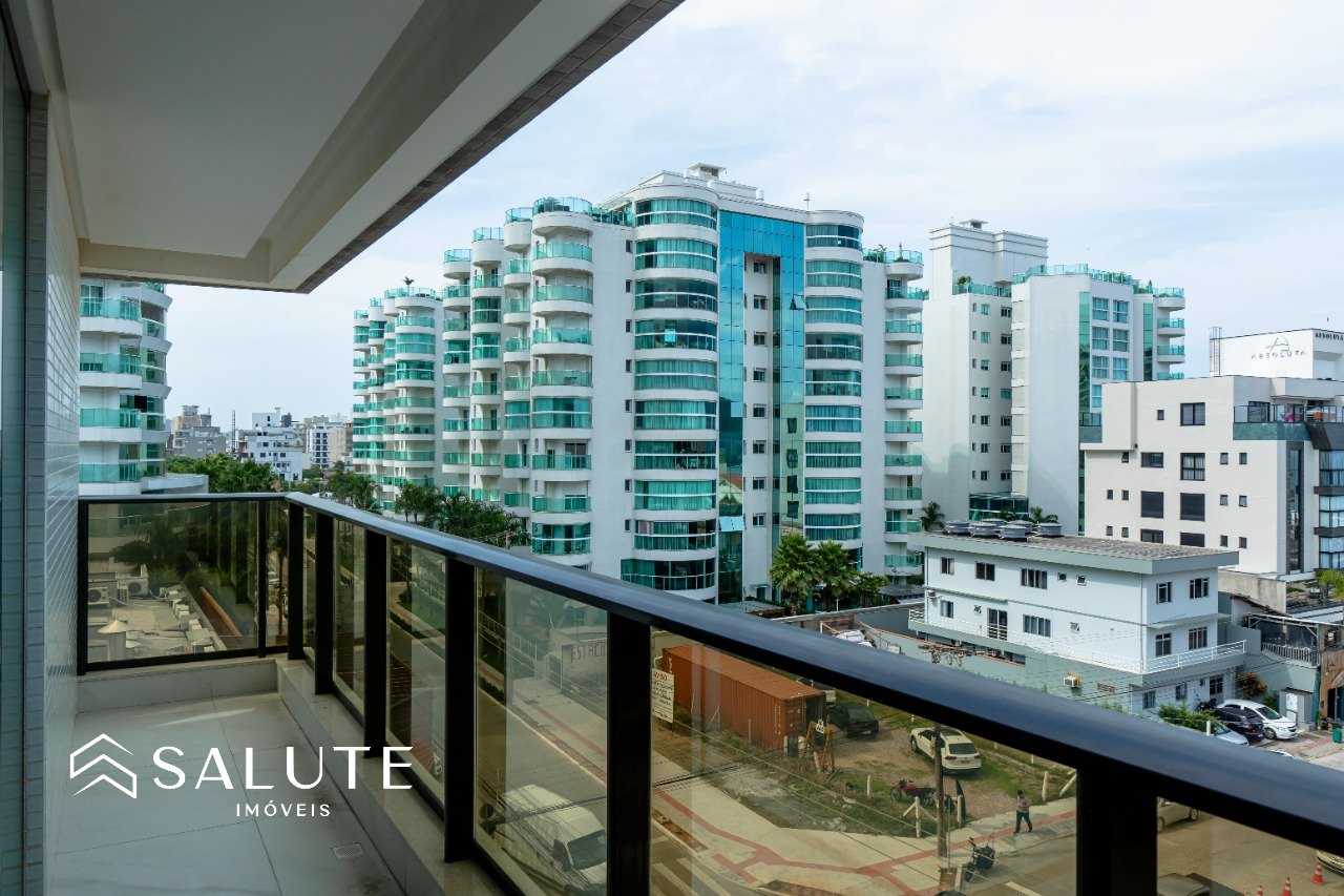 Apartamento à venda 4 dormitórios na Praia Brava