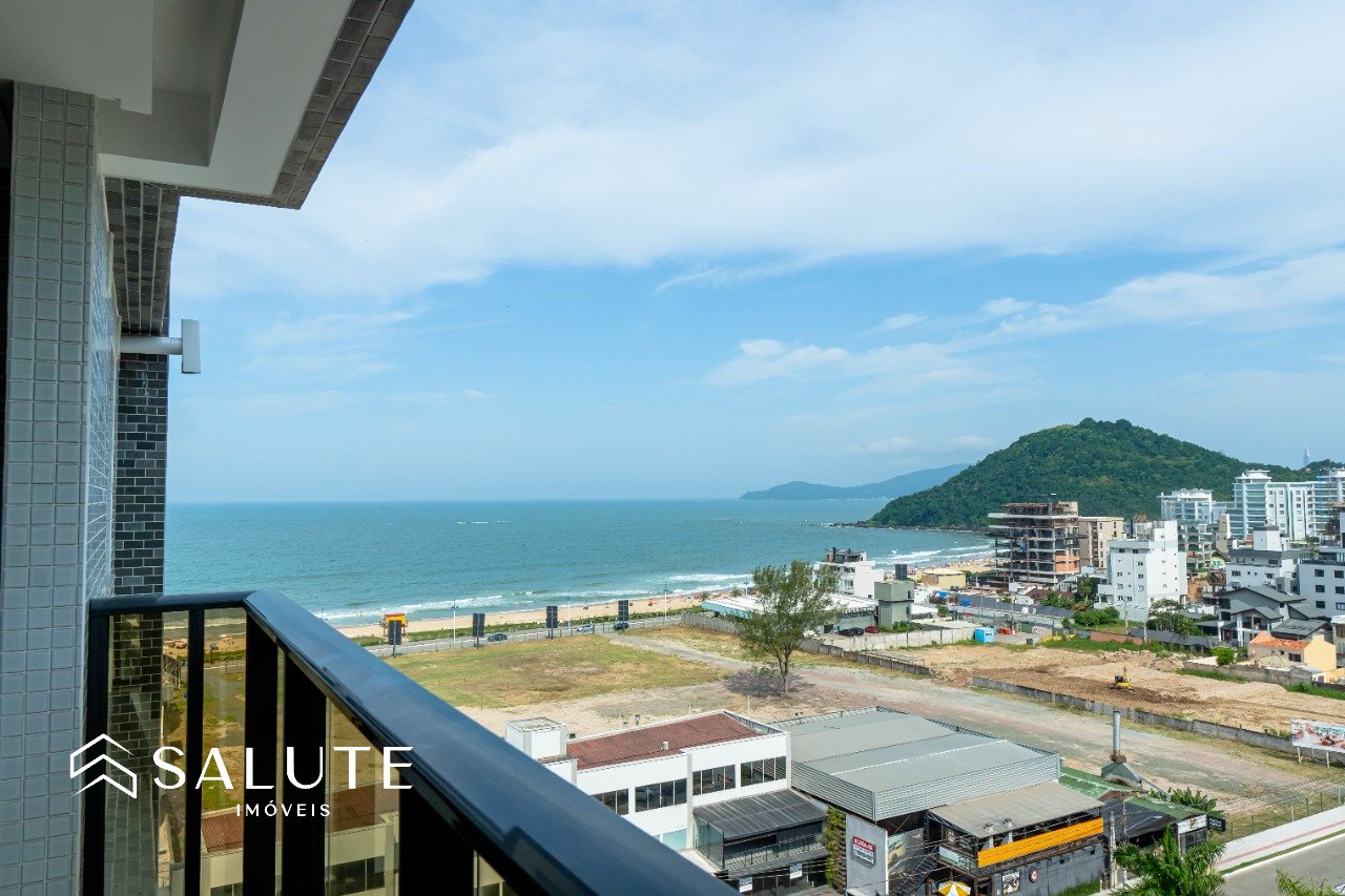 Apartamento à venda 3 suítes na Praia Brava