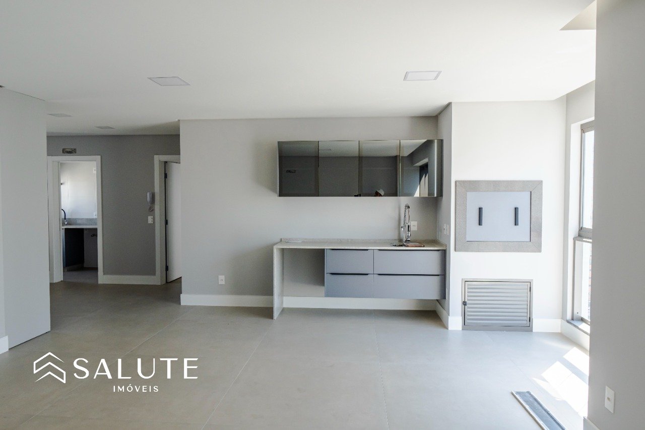 Apartamento à venda 4 suítes no Centro
