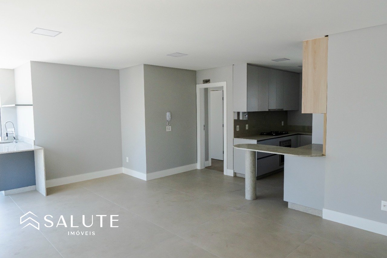 Apartamento à venda 3 suítes no Centro