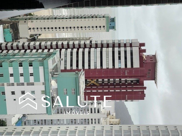 Apartamento à venda 4 dormitórios no Centro