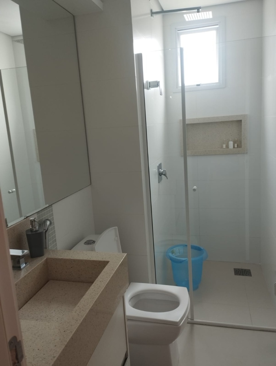 Apartamento a venda com 4 dormitórios no Centro