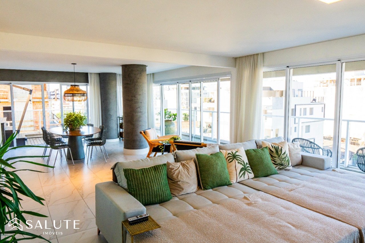 Apartamento à venda 4 dormitórios na Praia Brava
