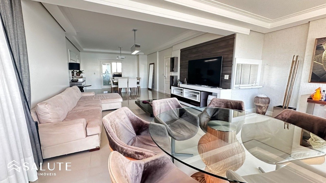Apartamento à venda com 3 dormitórios na Barra Sul