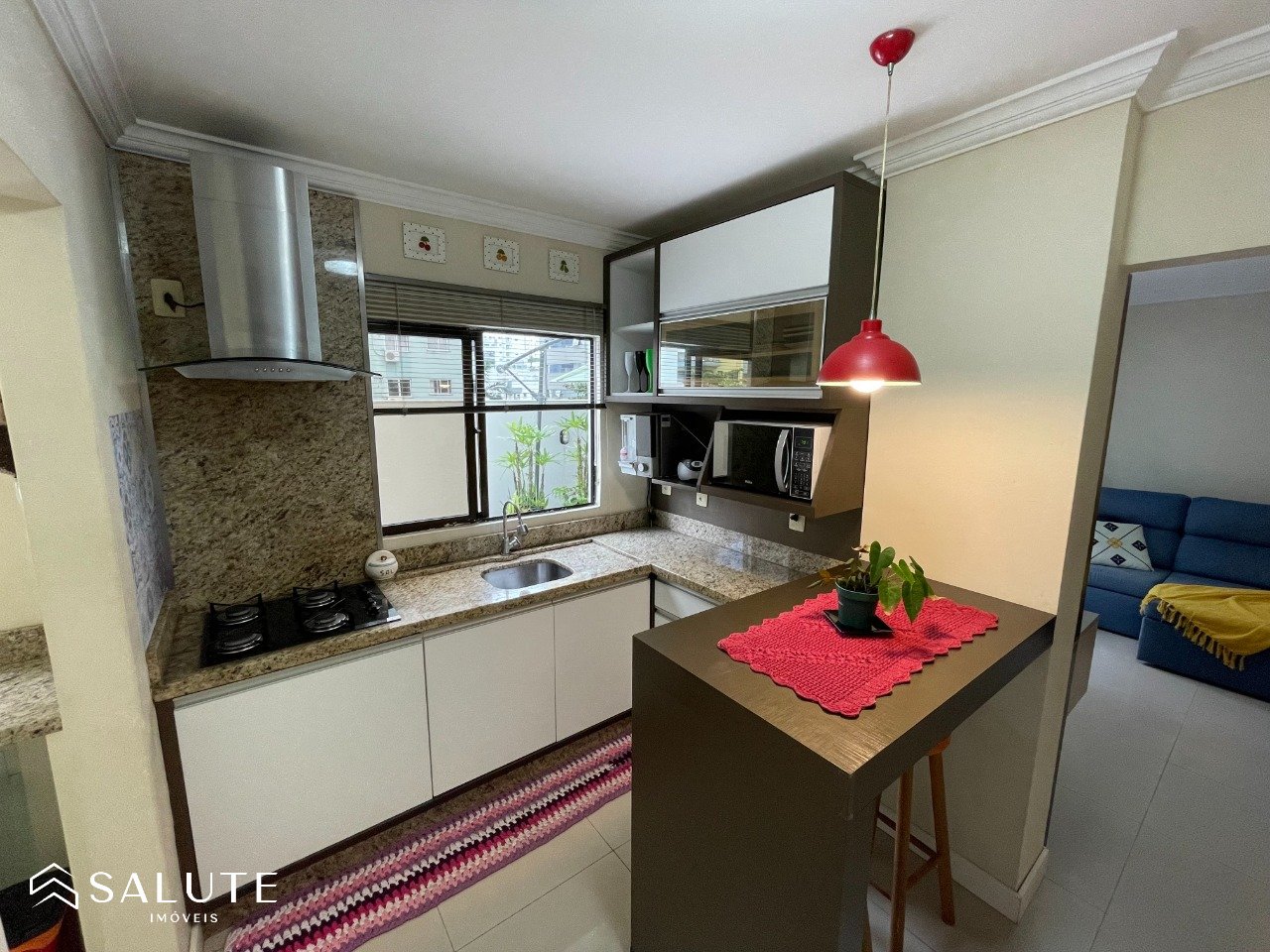 Apartamento à venda com 2 dormitórios no Centro