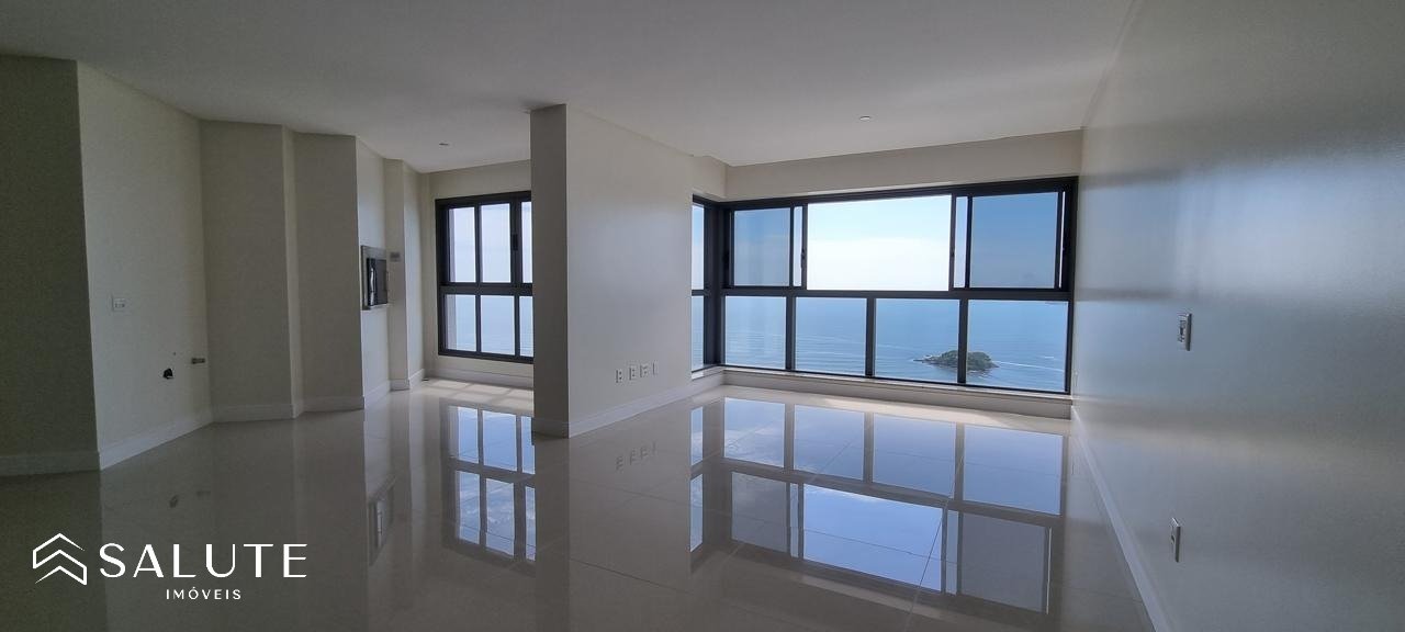Apartamento à venda com 4 suítes no Centro