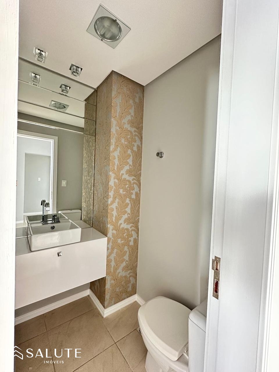 Apartamento à venda 2 dormitórios no Centro