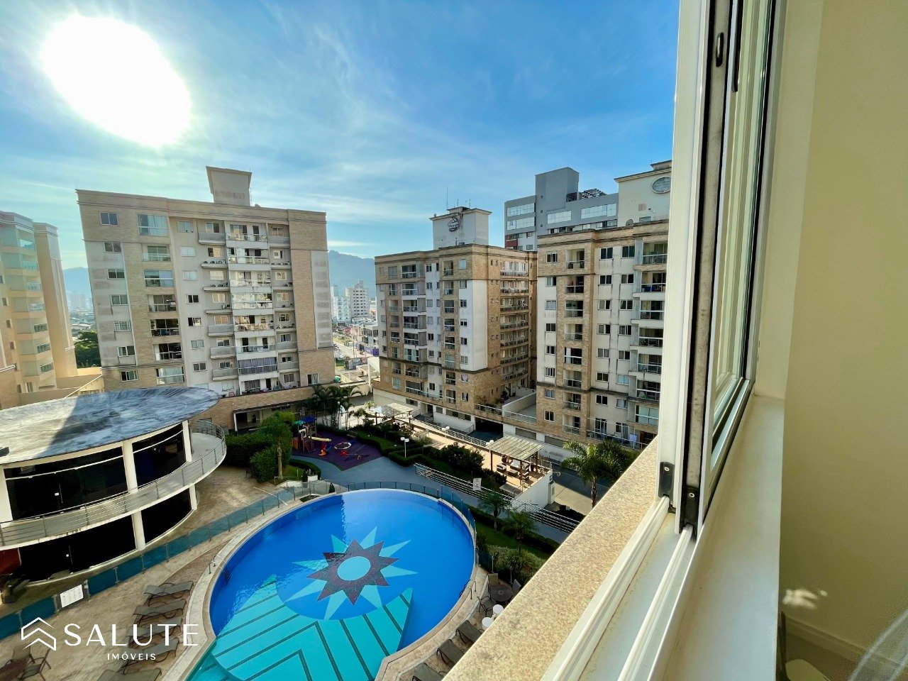 Apartamento à venda com 3 dormitórios em Camboriú