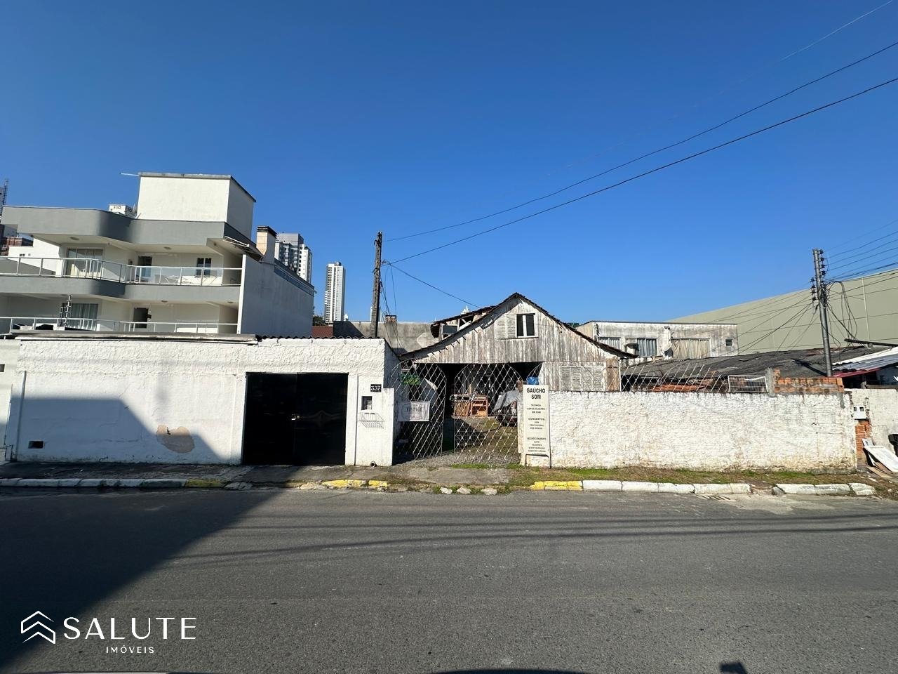 Terreno à venda no Centro