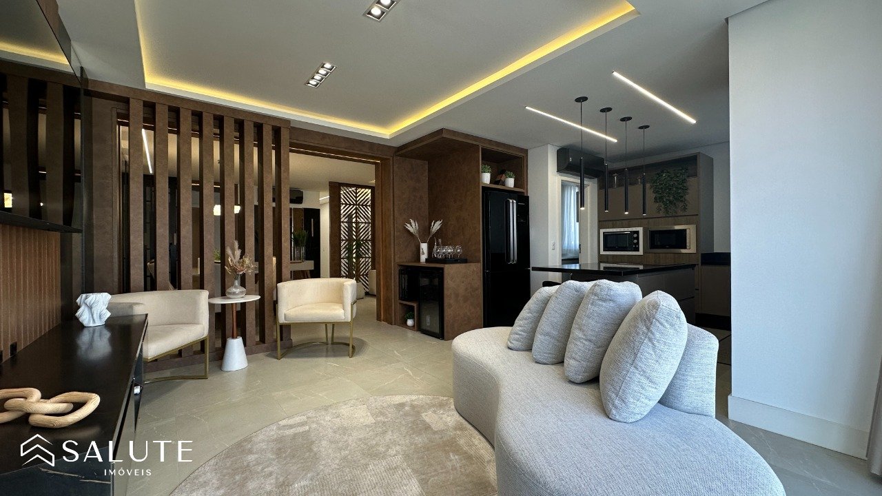 Apartamento à venda com 3 suítes na Barra Sul
