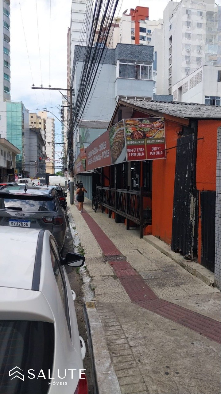 Ponto comercial disponível para locação no Centro