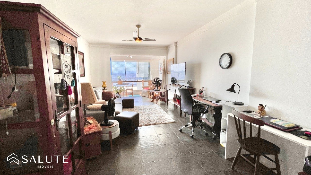 Apartamento à venda 3 Dormitórios na Barra Sul