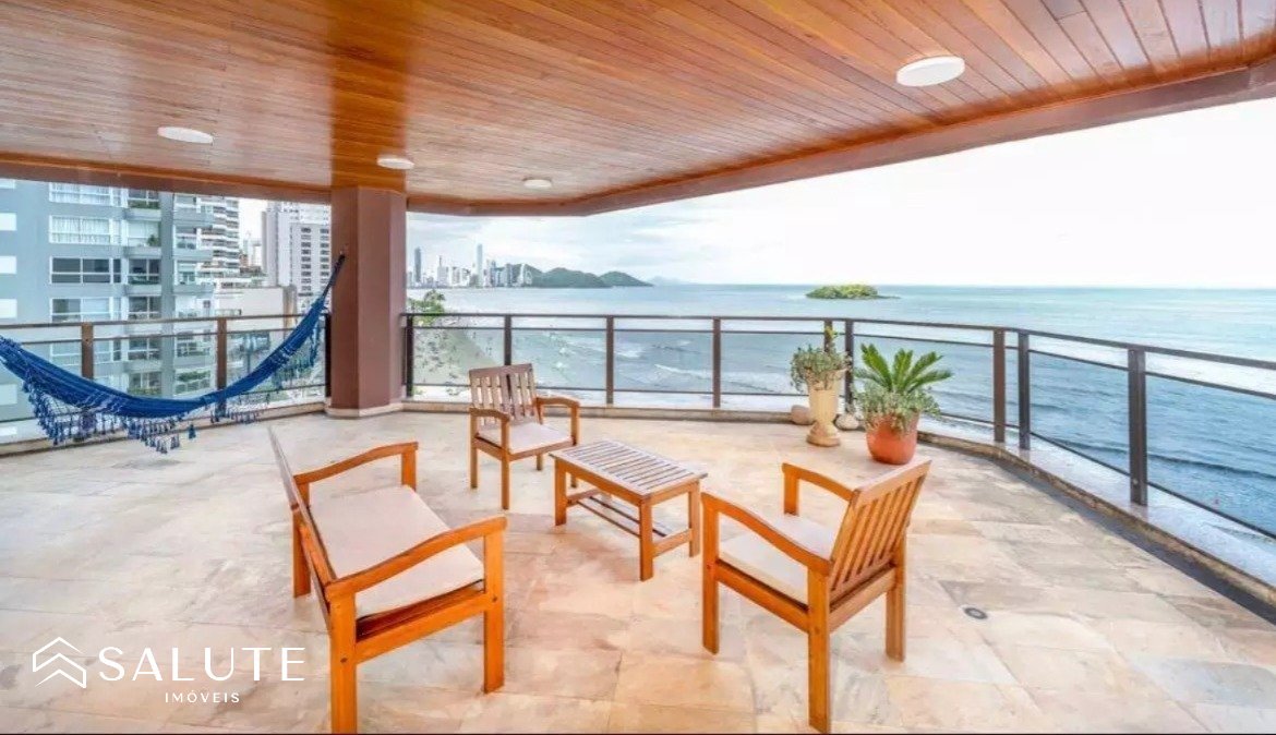 Apartamento 4 suítes à venda Balneário Camboriú