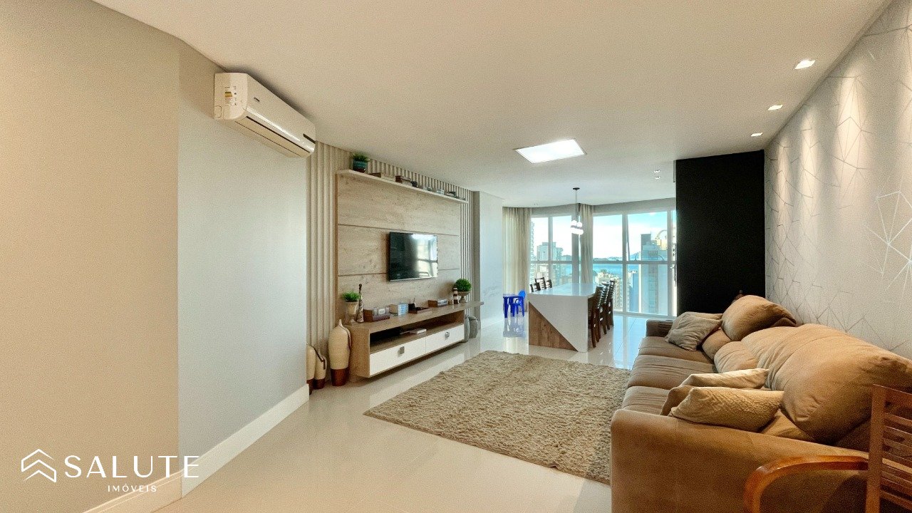 Apartamento à venda 3 suítes na Barra Sul