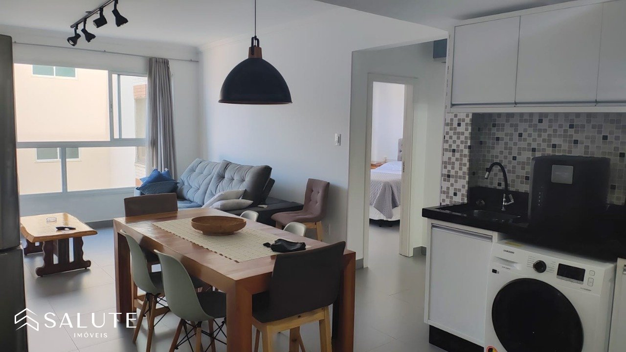 Apartamento 2 dormitórios na Barra Norte