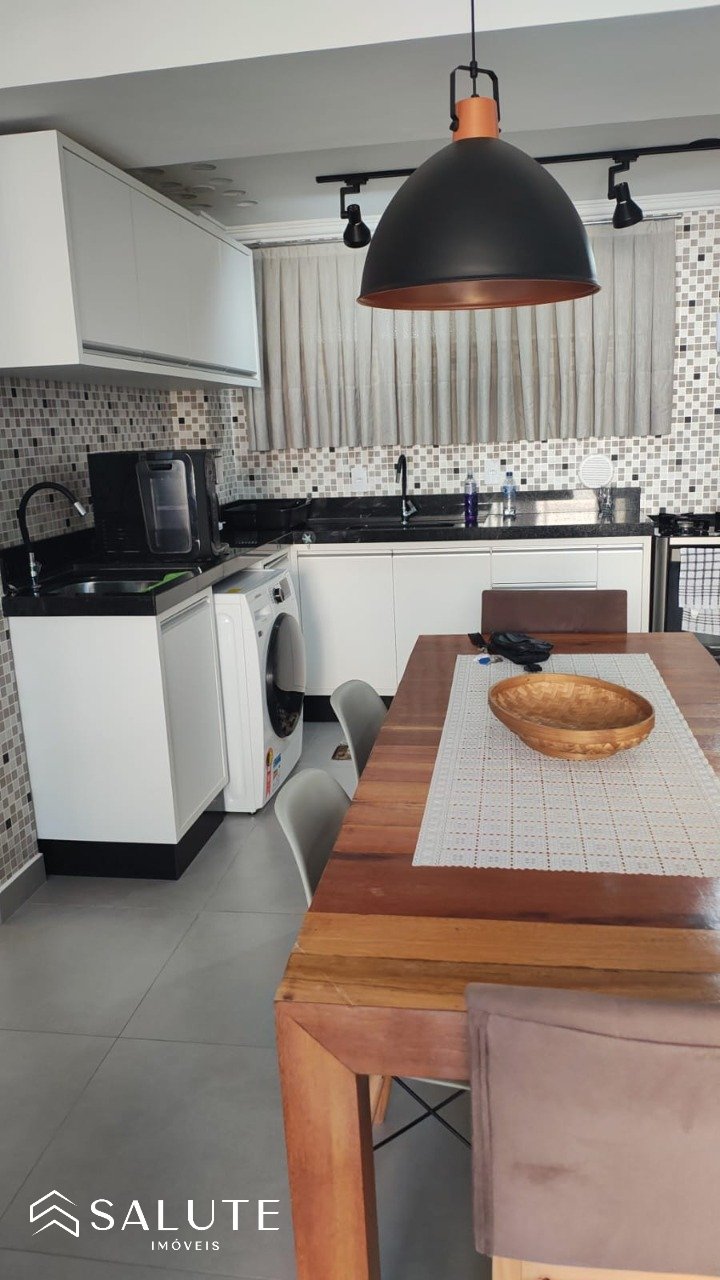 Apartamento 2 dormitórios na Barra Norte