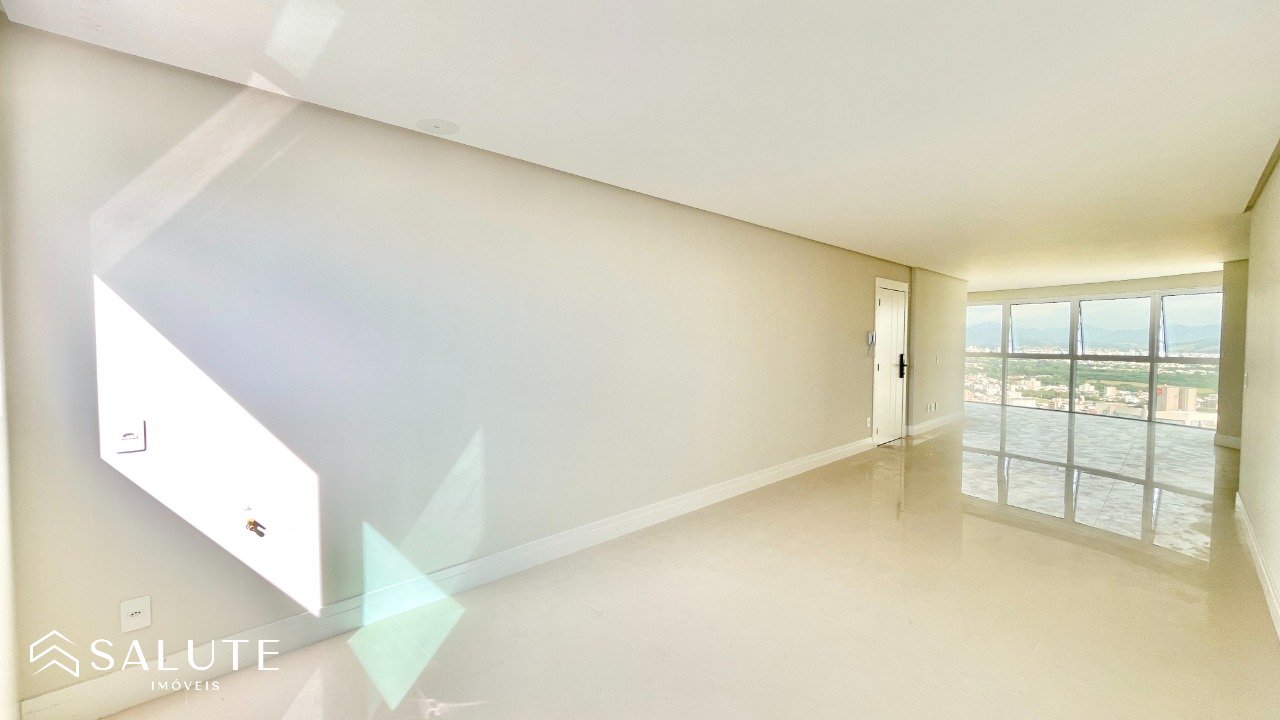 Apartamento para venda 3 Dormitórios Barra Sul
