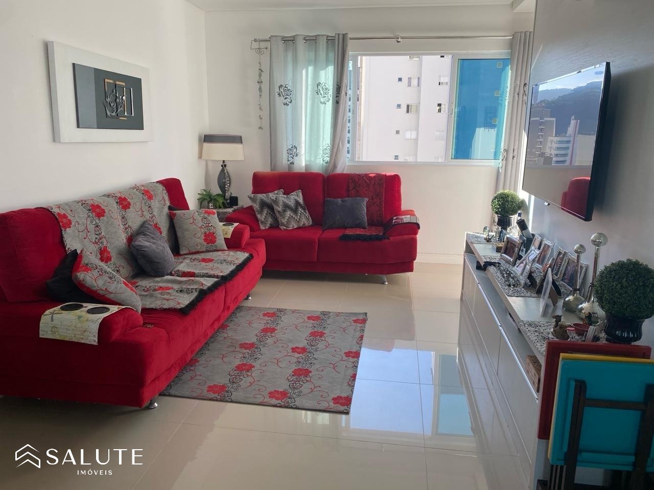 Apartamento à venda 4 Dormitórios Centro
