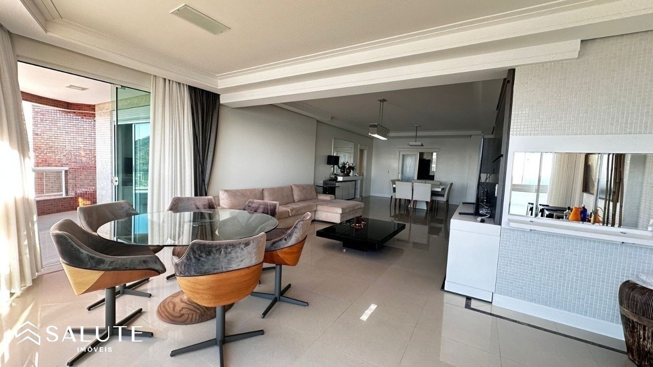 Apartamento aluguel anual 3 dormitórios Barra Sul