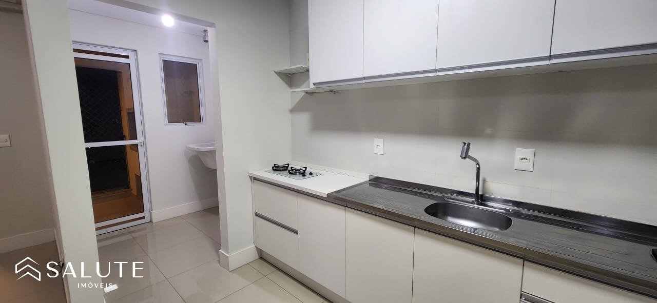 Apartamento a venda com 2 suítes em Camboriú
