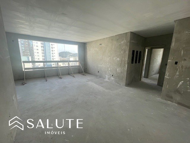 Apartamento à venda 3 suítes na Barra Norte