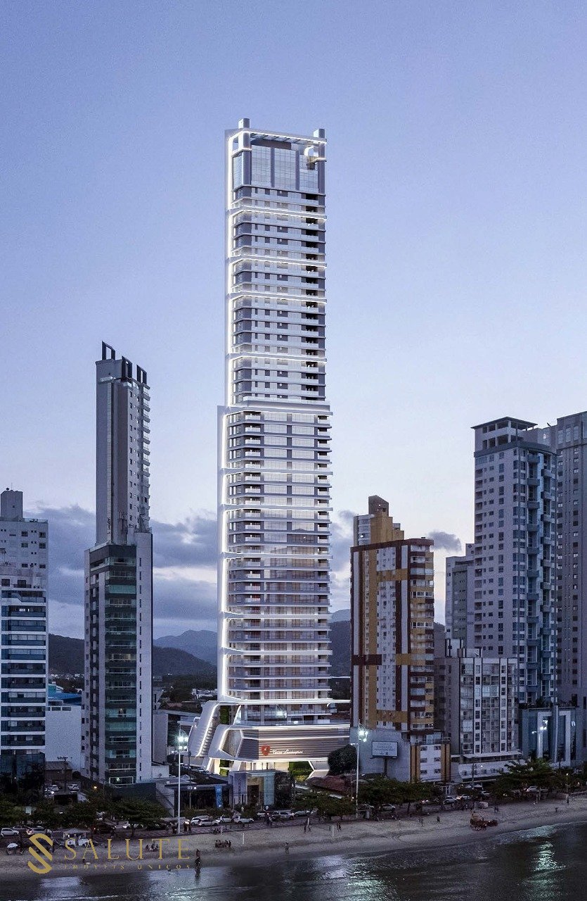 Apartamento à venda com 4 suítes na Barra Sul