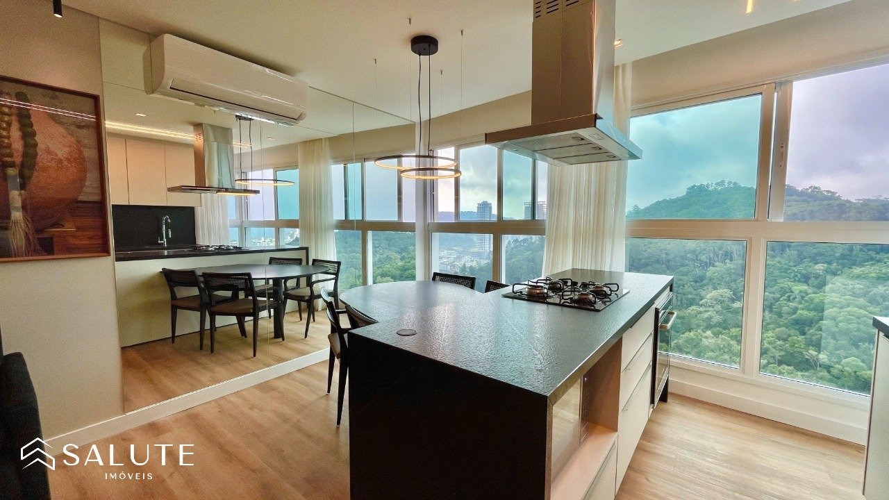 Apartamento à venda 2 suítes na Praia Brava