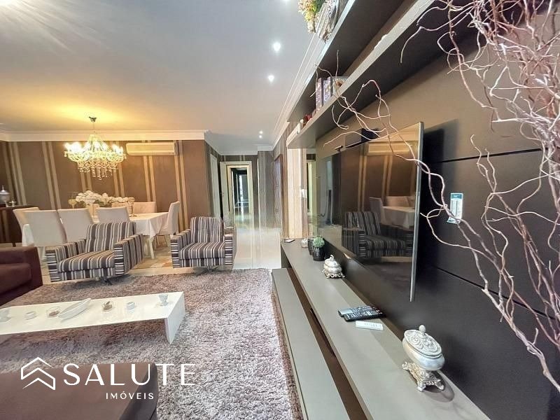 Apartamento aluguel anual 3 suítes no Centro
