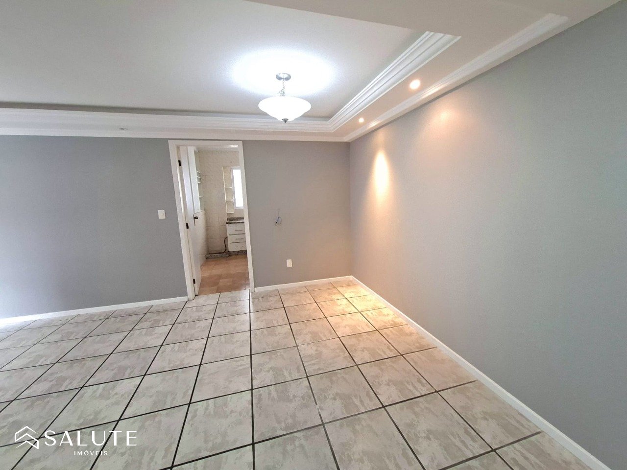 Apartamento à venda com 2 dormitório no Centro