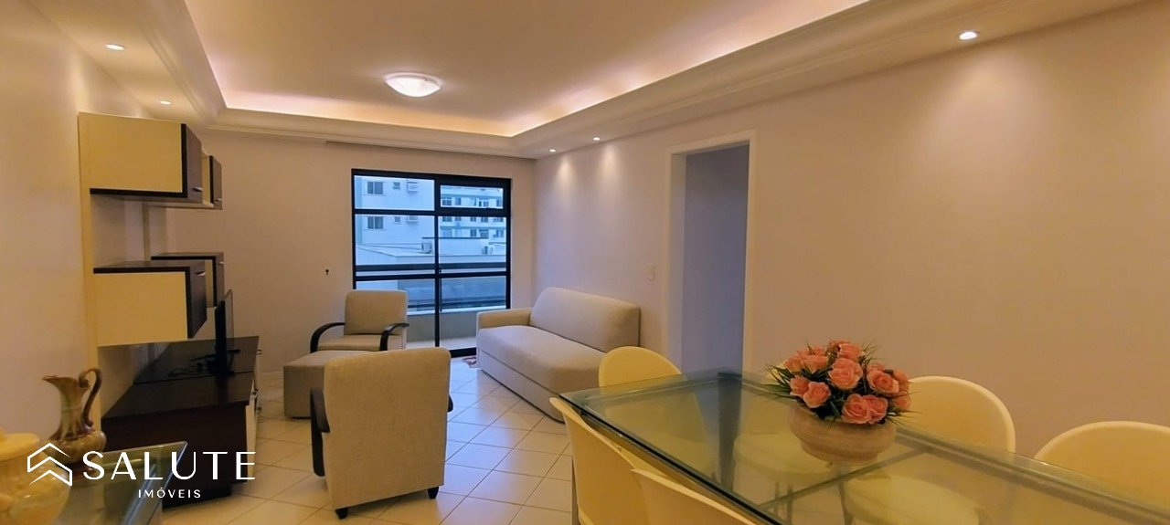 Apartamento aluguel anual 4 dormitórios no Centro