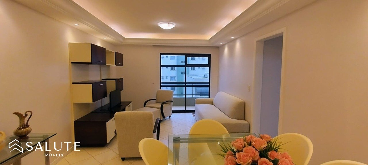 Apartamento aluguel anual 4 dormitórios no Centro