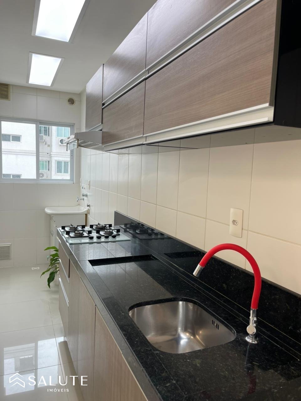 Apartamento 1 dormitório à venda nas Nações