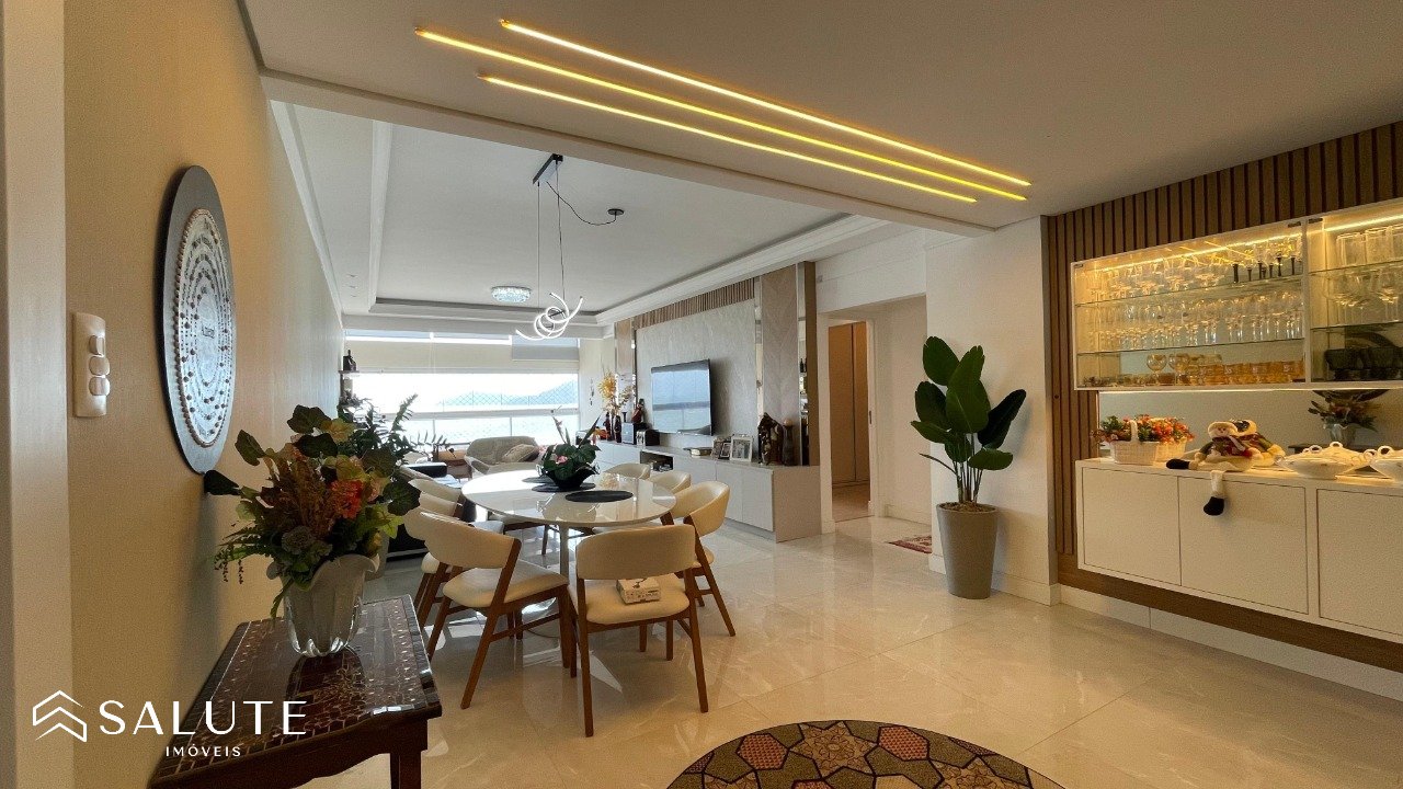 Apartamento à venda 3 dormitórios na Barra Norte