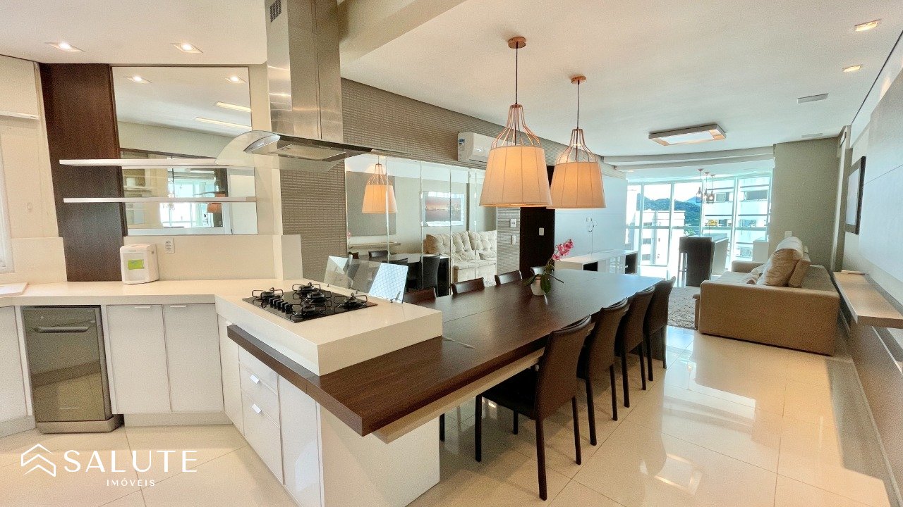 Apartamento à venda 3 suítes na Barra Sul