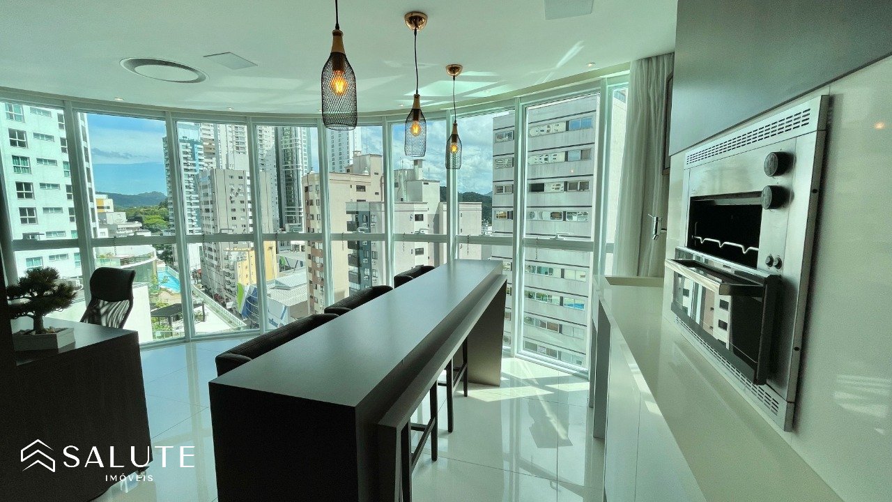 Apartamento à venda 3 suítes na Barra Sul
