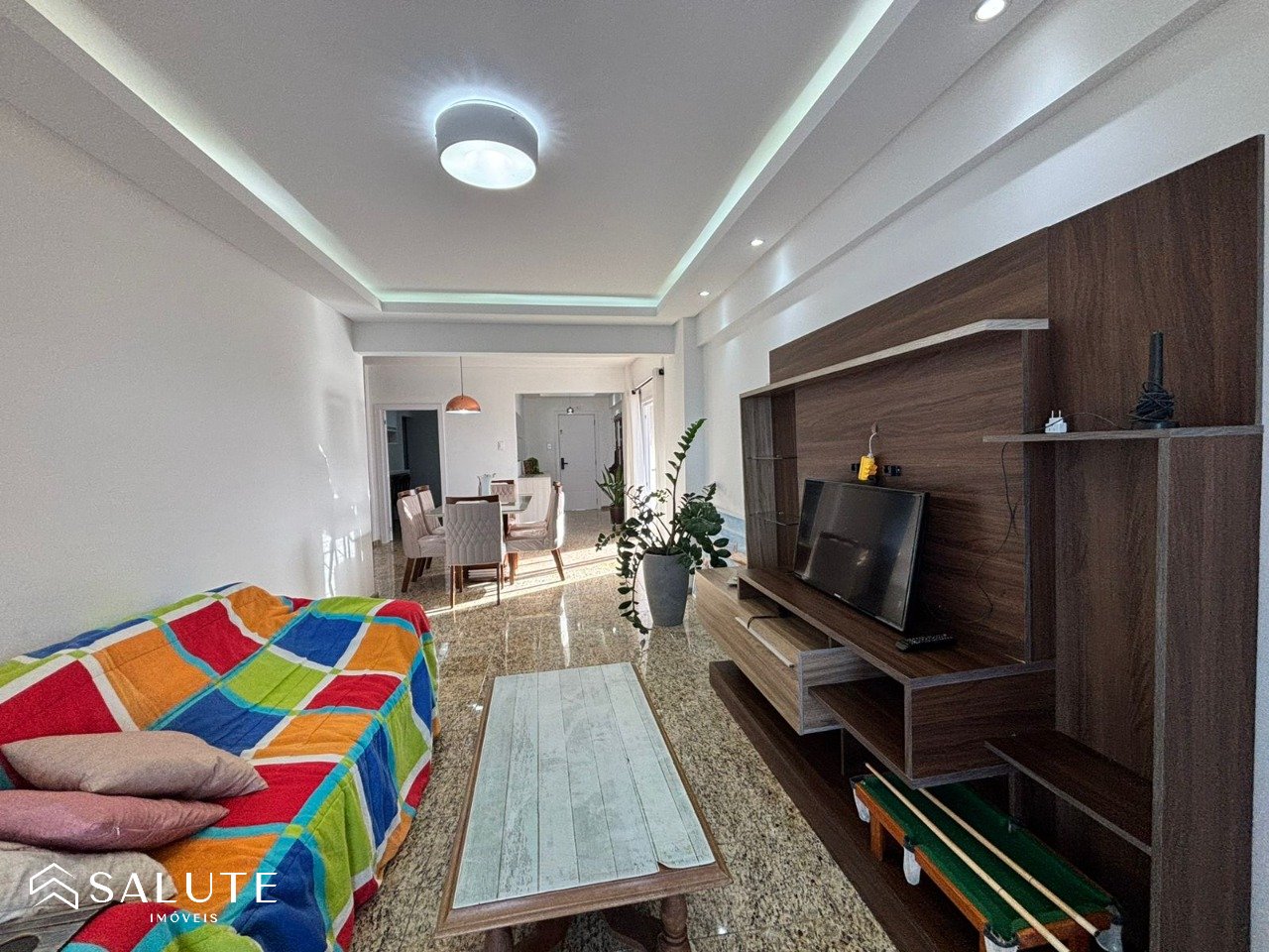 Apartamento à venda 3 Dormitórios na Barra Sul