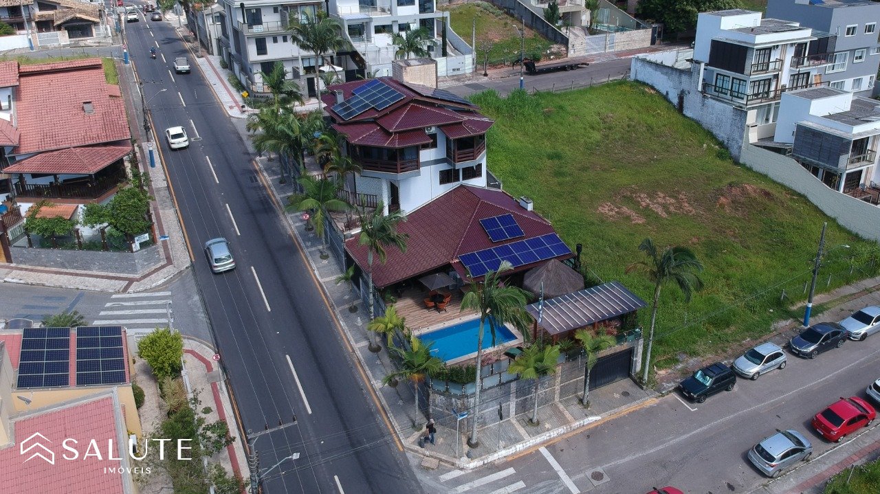 Casa à venda 622m² no Ariribá