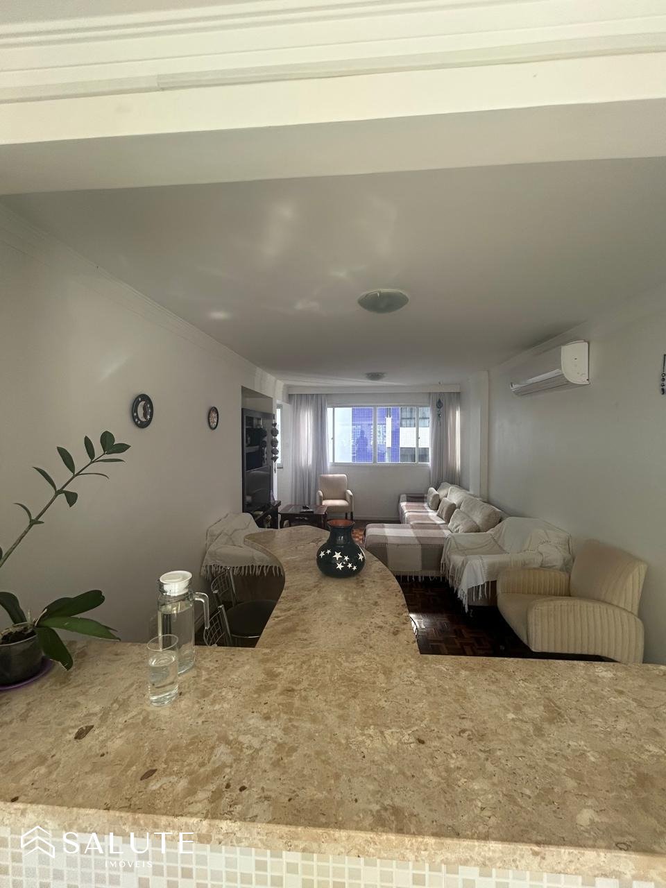 Apartamento à venda 3 Dormitórios na Barra Norte.