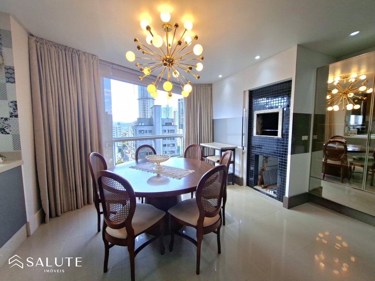 Apartamento aluguel anual 3 dormitórios Barra Sul