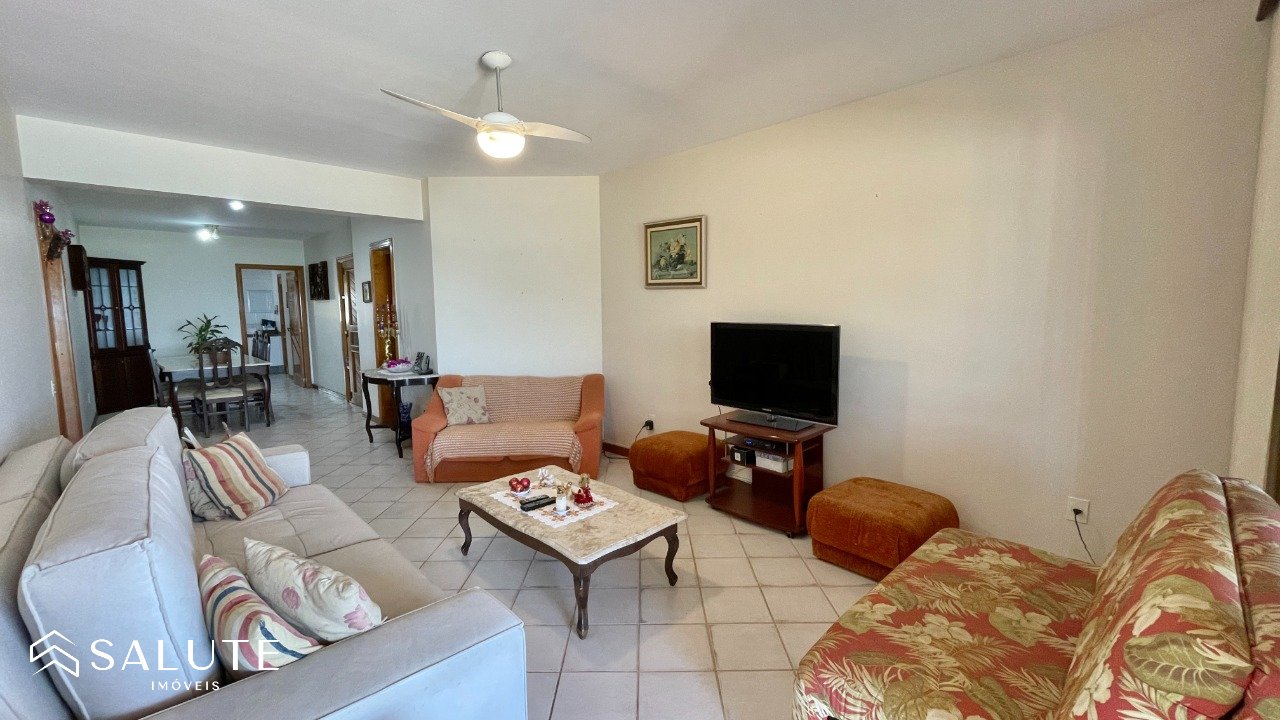 Apartamento à venda 4 dormitórios na Barra Norte.